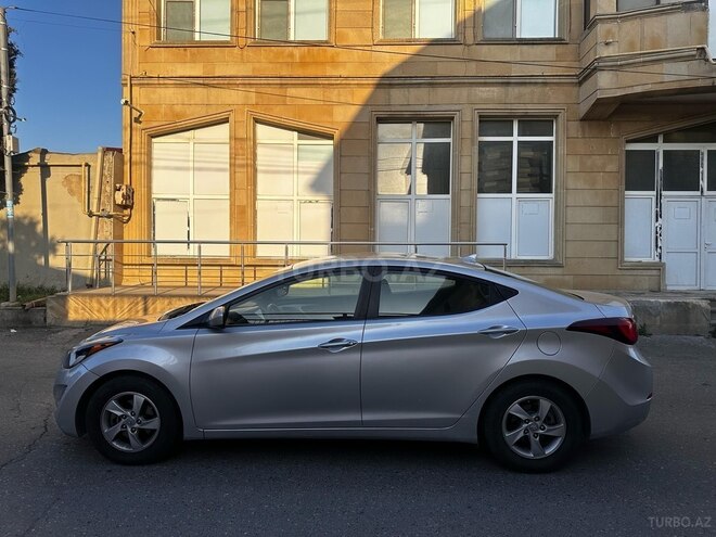 Hyundai Elantra 2015, 239,000 km - 1.8 l - Bakı