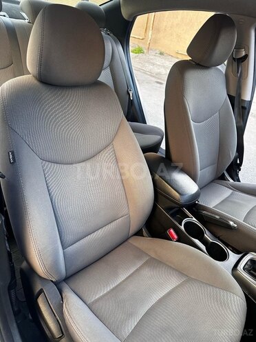 Hyundai Elantra 2015, 239,000 km - 1.8 l - Bakı