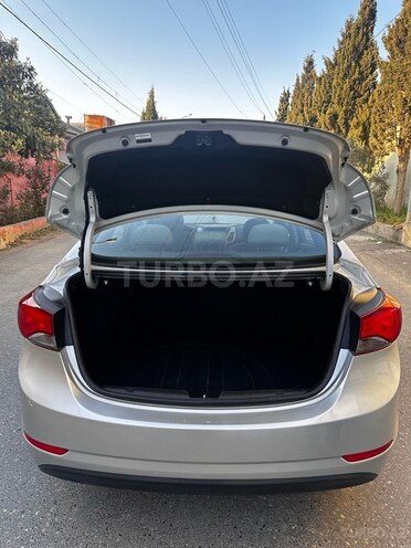 Hyundai Elantra 2015, 239,000 km - 1.8 l - Bakı