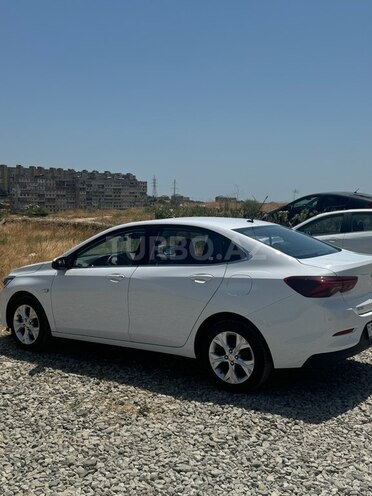 Chevrolet Onix 2024, 9,500 km - 1.0 l - Bakı