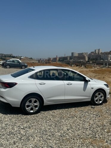 Chevrolet Onix 2024, 9,500 km - 1.0 l - Bakı