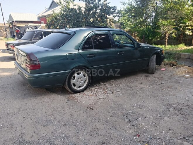 Mercedes C 180-2