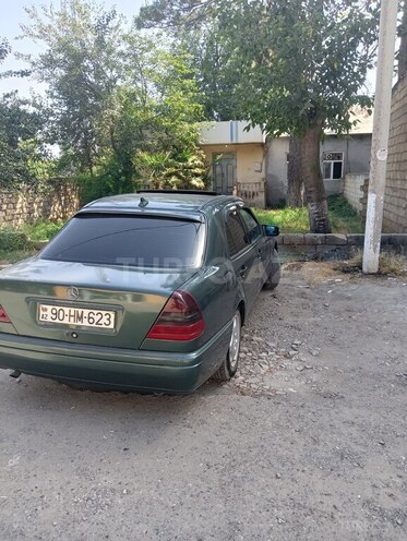 Mercedes C 180-5