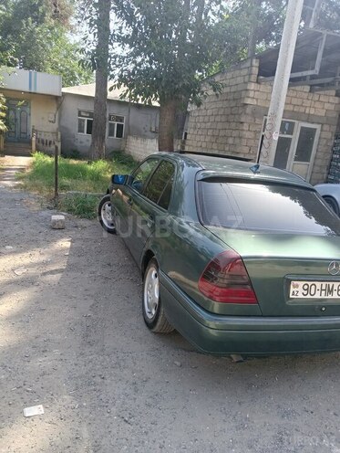Mercedes C 180-6