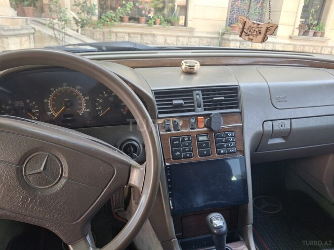 Mercedes C 220 1994, 150,000 km - 2.2 л - Şəki