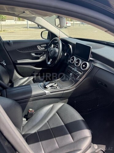 Mercedes C 300-5