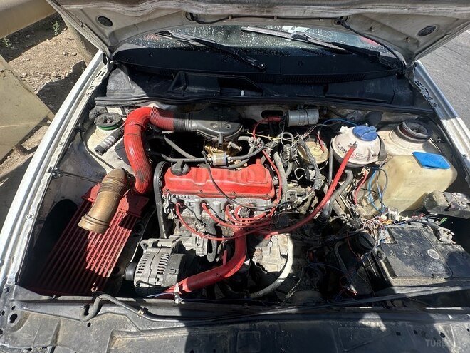 Volkswagen Polo 1997, 381,589 km - 1.6 l - Bakı