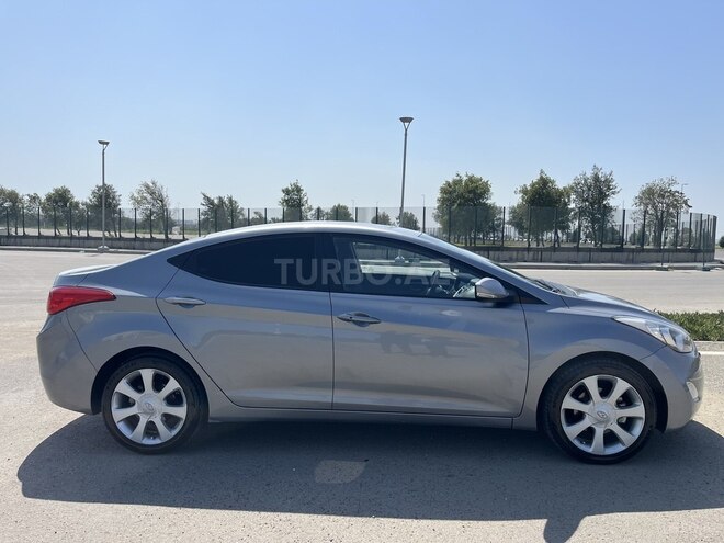 Hyundai Elantra 2013, 207,000 km - 1.8 l - Bakı