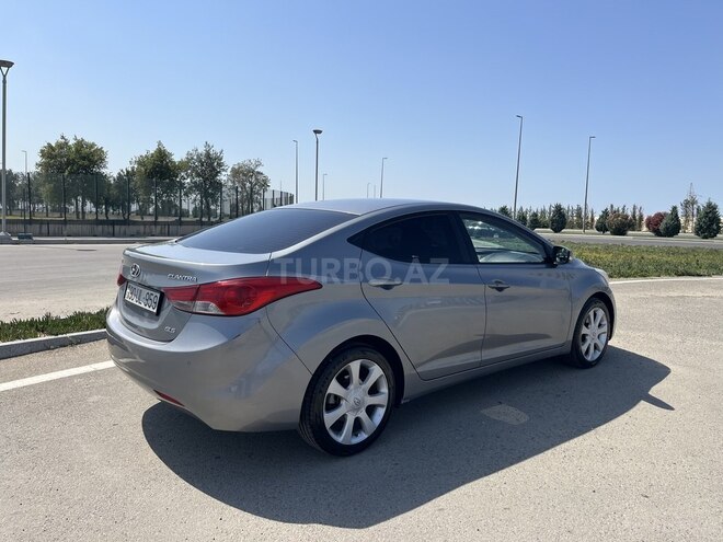 Hyundai Elantra 2013, 207,000 km - 1.8 l - Bakı