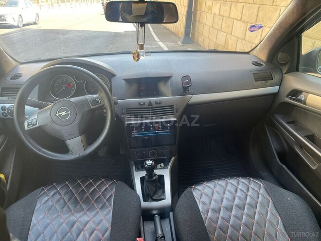 Opel Astra 2006, 207,200 km - 1.6 l - Bakı