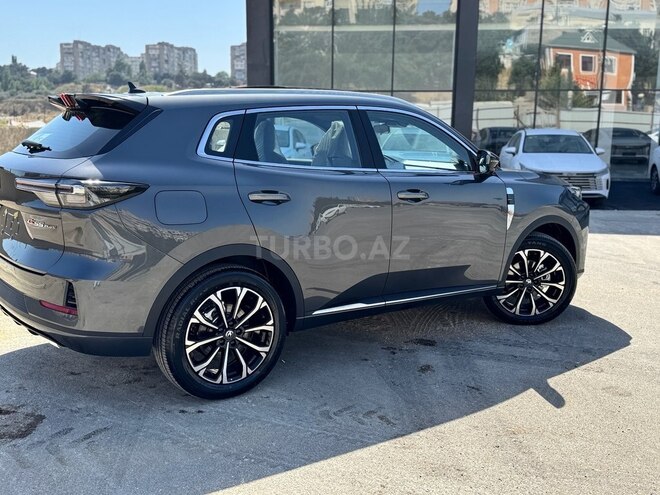 Changan CS 55 Plus 2025, 0 km - 1.5 l - Bakı