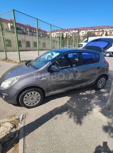 Hyundai i20 2008, 267,557 km - 1.4 л - Sumqayıt