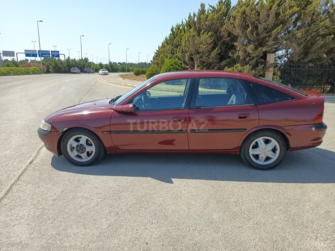 Opel Vectra 1996, 250,000 km - 2.0 l - Bakı