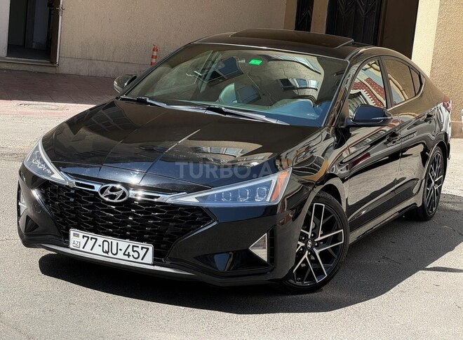 Hyundai Elantra-6