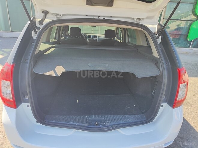 Renault Logan 2015, 207,000 km - 1.6 l - Bakı