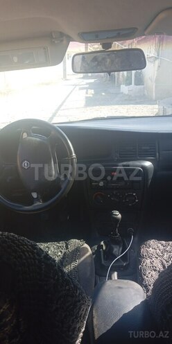 Opel Vectra 1997, 380,000 km - 1.8 l - Sumqayıt