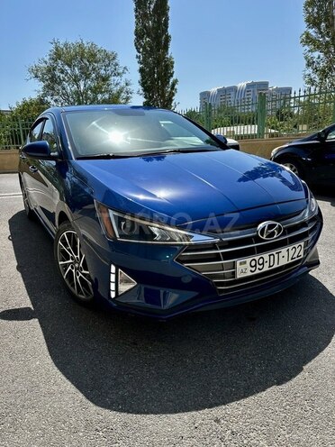 Hyundai Elantra 2019, 175,000 km - 2.0 l - Bakı