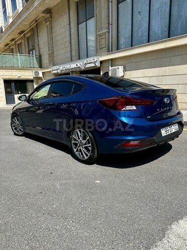 Hyundai Elantra 2019, 175,000 km - 2.0 l - Bakı