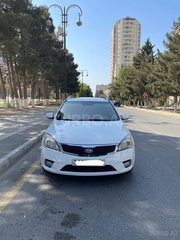 Kia  2014, 328,000 km - 1.4 l - Xırdalan