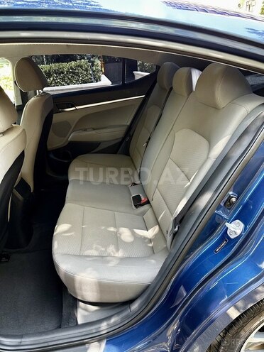 Hyundai Elantra 2019, 175,000 km - 2.0 l - Bakı