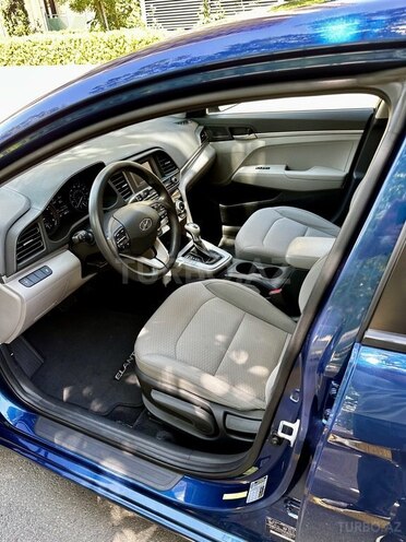 Hyundai Elantra 2019, 175,000 km - 2.0 l - Bakı