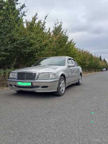 Mercedes C 240 1998, 233,000 km - 2.6 л - Lənkəran