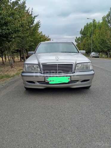 Mercedes C 240 1998, 233,000 km - 2.6 л - Lənkəran