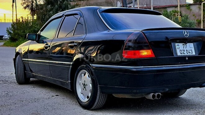 Mercedes C 230-4