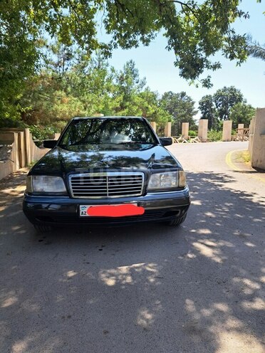 Mercedes C 220 1995, 448,151 km - 2.2 l - Bərdə