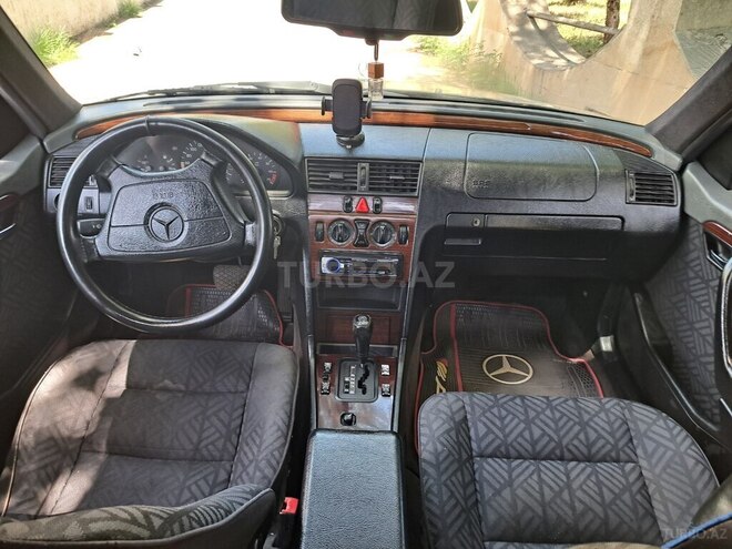 Mercedes C 220 1995, 448,151 km - 2.2 l - Bərdə