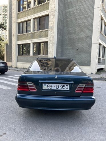 Mercedes E 220 d 2000, 683,000 km - 2.2 l - Bakı