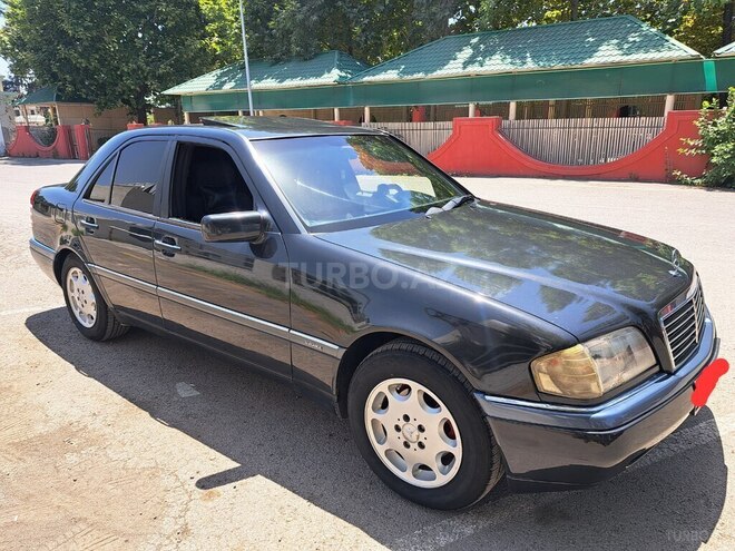 Mercedes C 220 1995, 448,151 km - 2.2 l - Bərdə