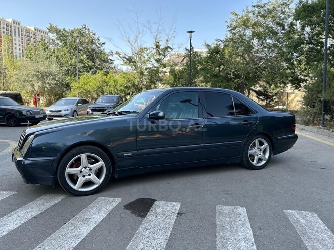Mercedes E 220 d 2000, 683,000 km - 2.2 l - Bakı
