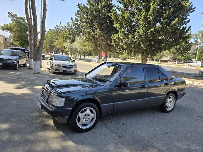 Mercedes 190 1991, 258,539 km - 2.0 л - Sumqayıt