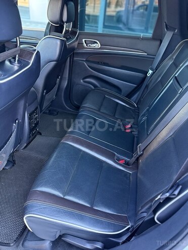 Jeep Grand Cherokee-8