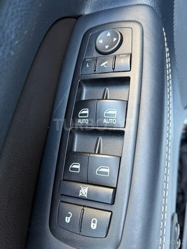 Jeep Grand Cherokee-11