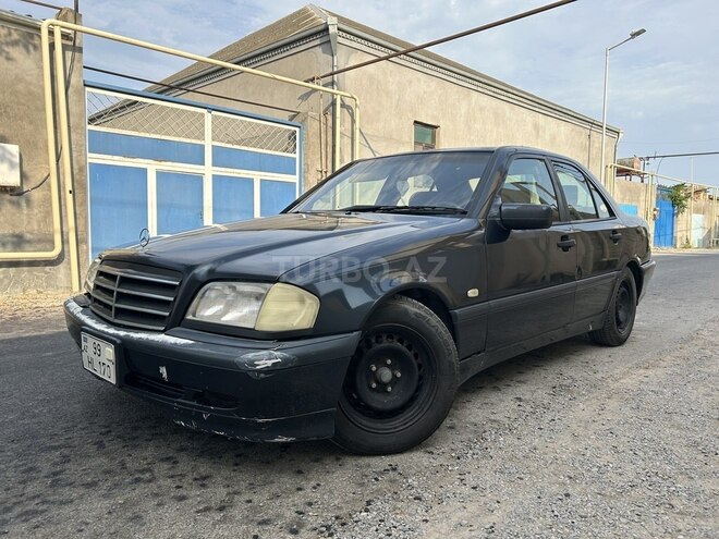 Mercedes C 200 2000, 180,000 km - 2.0 l - Bakı