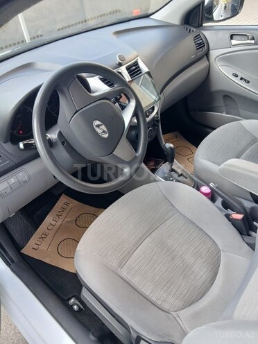 Hyundai Accent 2016, 141,622 km - 1.6 l - Bakı