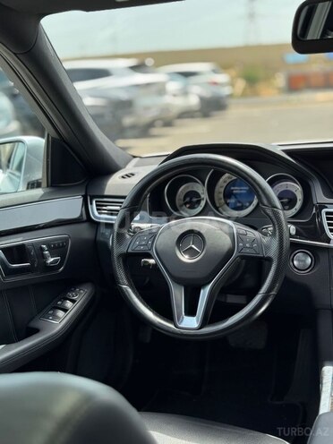 Mercedes E 220 d-7