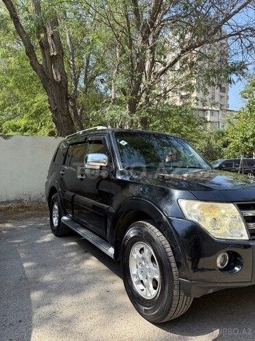 Mitsubishi Pajero 2007, 208,000 km - 3.0 l - Bakı