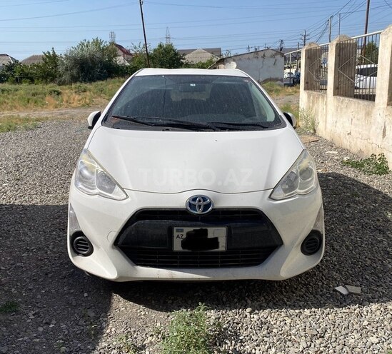 Toyota Aqua 2016, 720,000 km - 1.5 l - Bakı