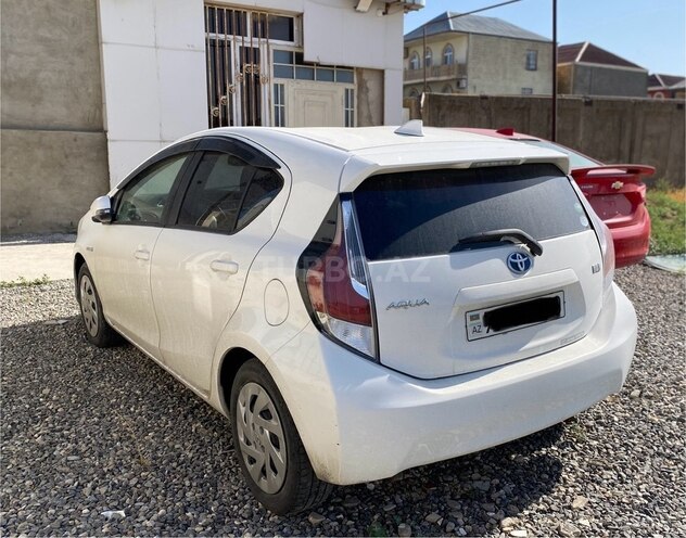 Toyota Aqua 2016, 720,000 km - 1.5 l - Bakı