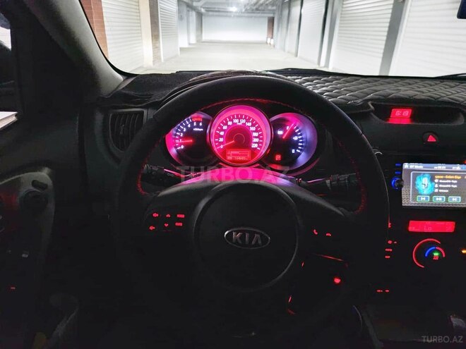 Kia Forte-14