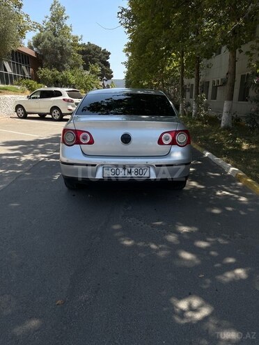 Volkswagen Passat 2006, 370,000 km - 2.0 l - Bakı