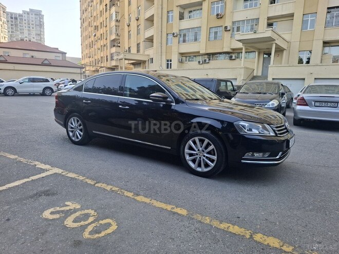 Volkswagen Passat 2014, 254,928 km - 1.8 l - Bakı