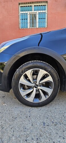Kia Rio X-Line 2019, 136,000 km - 1.6 л - Bakı