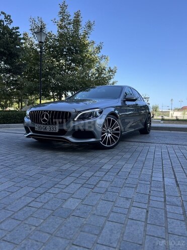 Mercedes C 300-2