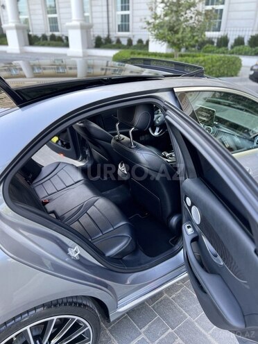 Mercedes C 300-8