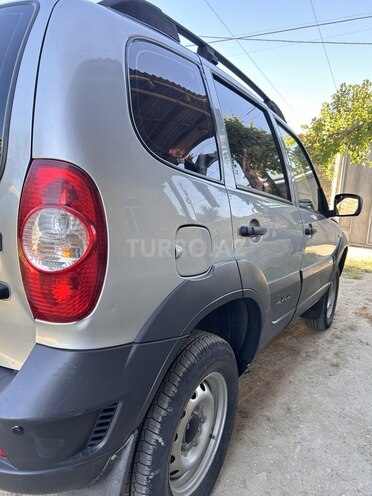 Chevrolet Niva 2014, 200,000 km - 1.7 l - Bakı