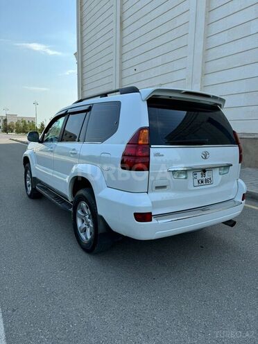 Toyota Land Cruiser Prado 2008, 230,000 km - 2.7 l - Ucar